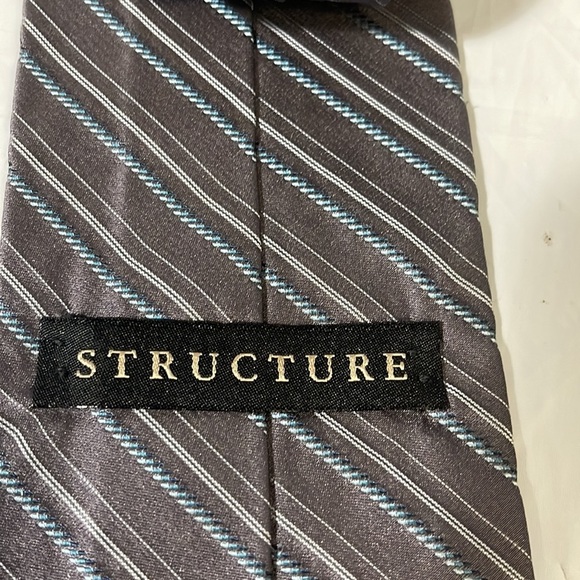 Structure mens tie in silver and blue diagonal stripe 3.5” W x 57”L - Picture 3 of 8